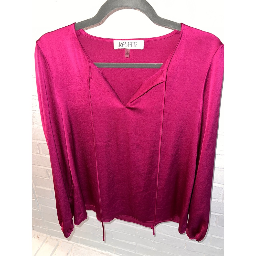 Kasper Magenta Satin V-Neck Long Sleeve Blouse - Size Small